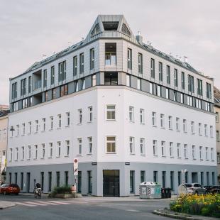 Geförderte Wohnhaussanierung und Aufstockung Wien 12 - Generalplanung